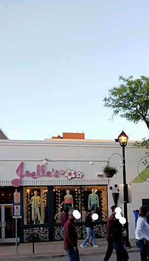 Joelle's - Visual