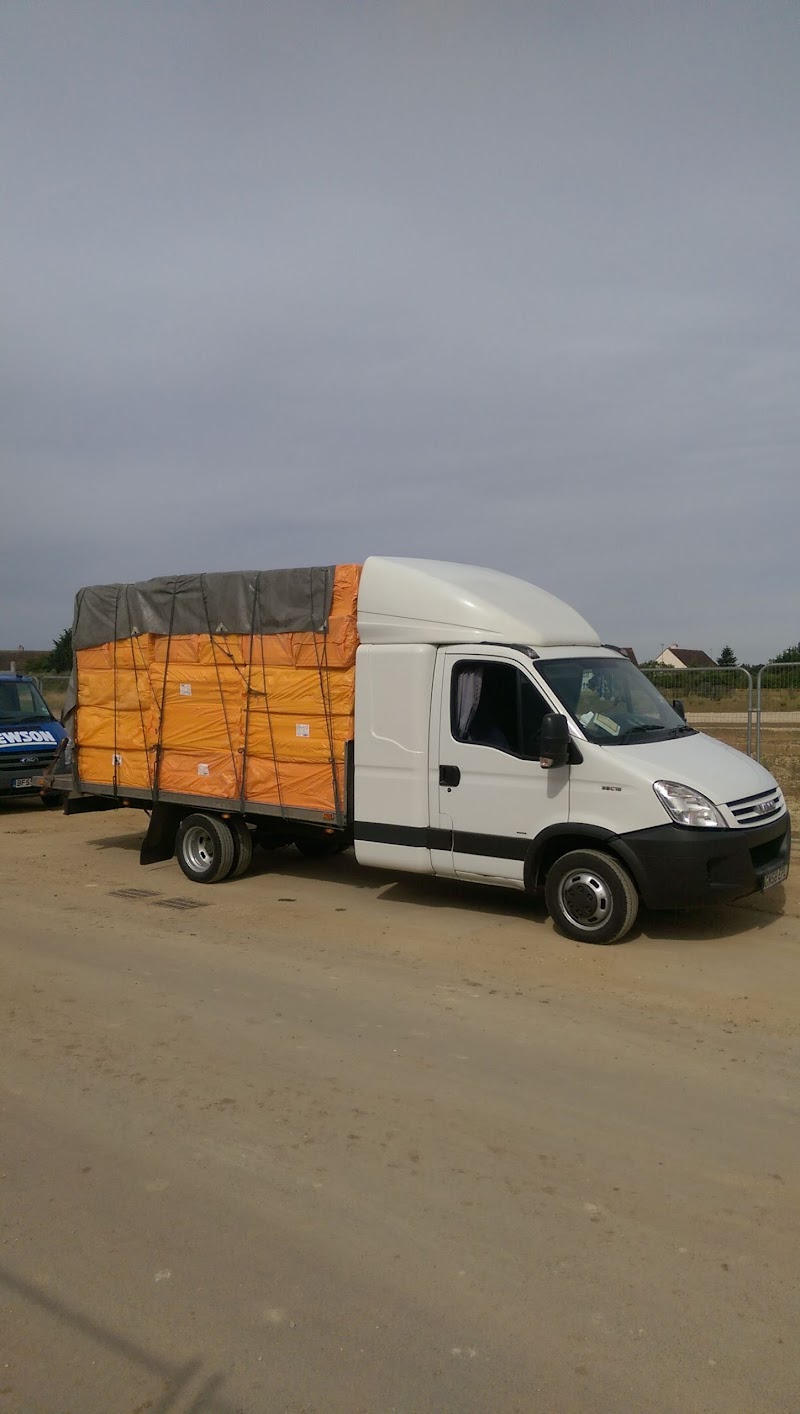 C C CARRIAGE Light Haulage Flatbed Services photo 2