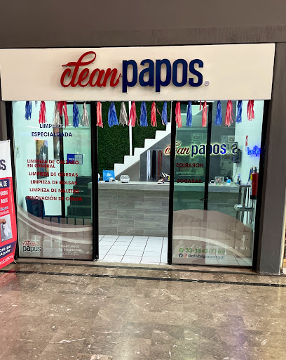 Clean Papos Plaza Palomar