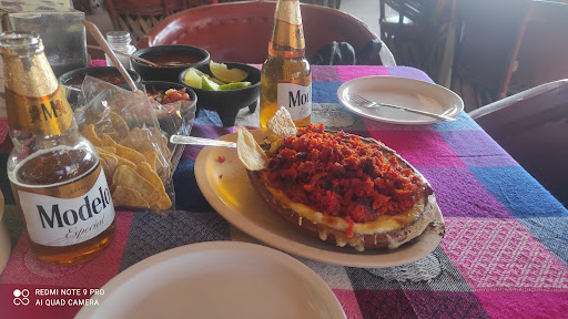 Restaurante Bar Campestre Los Cantaros Gallery - Mexico