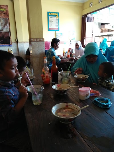 Photos of Baskom Bakso Komplit