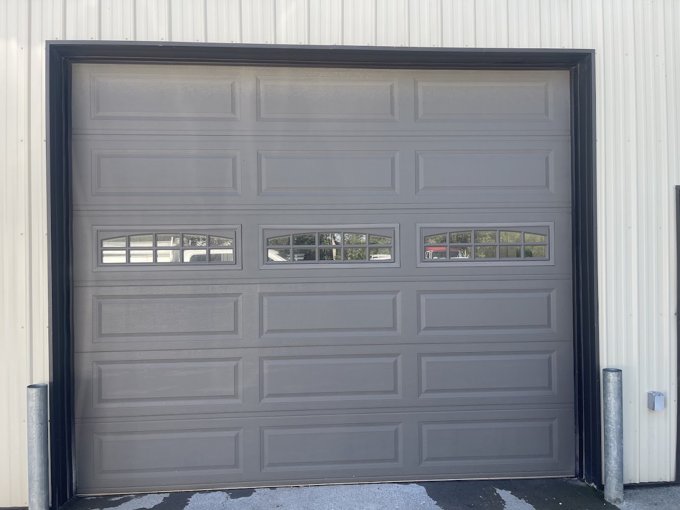Lewis Garage Doors photo 2