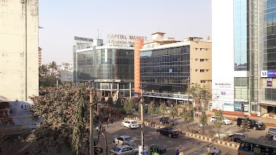 Photos of Anwer Khan Modern Medical College Hospital