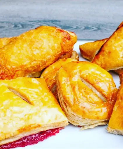 Ricardo's Latin Bakery - Thumbnail