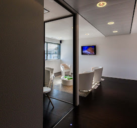 Photo n°1 de Dentiste - Dr Hervé DOREMIEUX et Dr Solène PIERI à Billère (Dentiste)