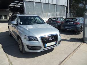 Photo n°3 de AXIAL - EURL ARNAUD à Castelnau-le-Lez (Service de remorquage)