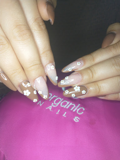 Colored Nails - Thumbnail