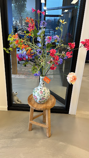 FLOX Flowers: het zakelijke kunstbloemen abonnement: mooi, makkelijk en duurzaam - Thumbnail
