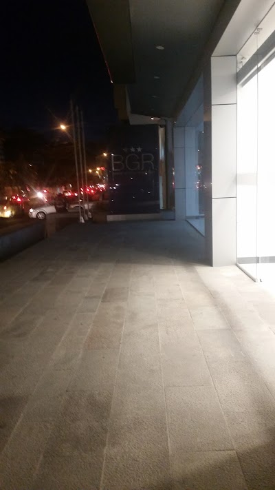 Photos of BGR: BANK GENERAL RUMI&Ntilde;AHUI S. A.