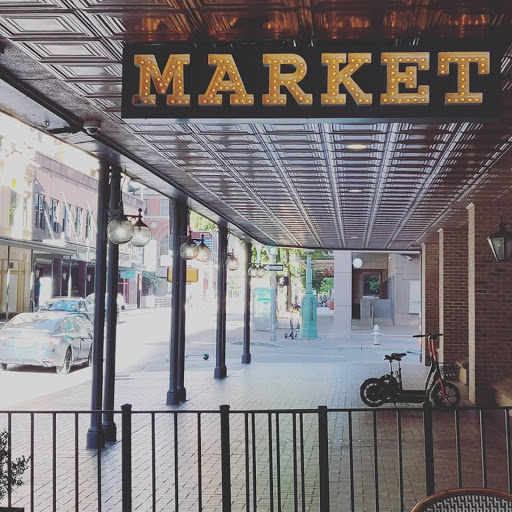 Market on Houston