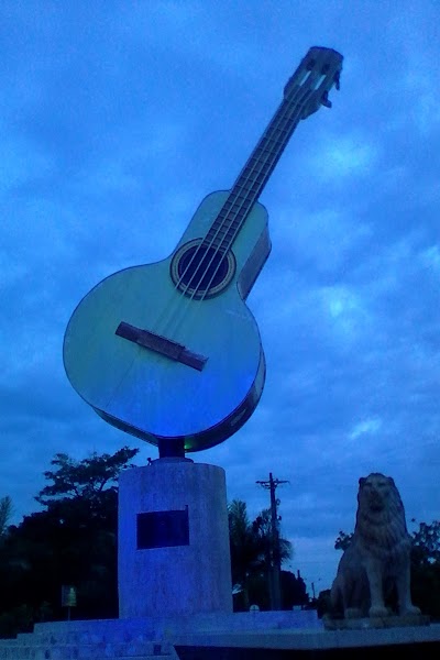 Photos of Monumento a La Bandola