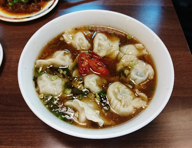 老山東牛肉麺