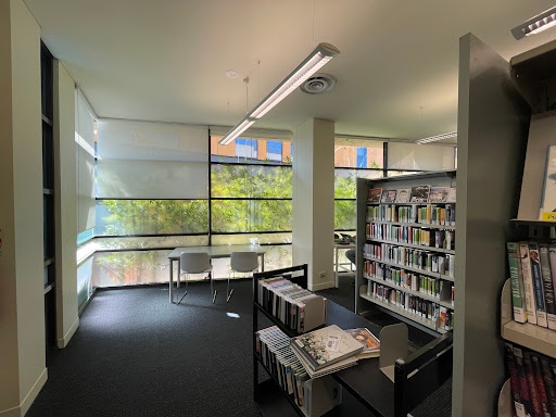 Hawthorn Library