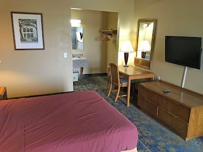 Photos of Americas Best Value Inn - Livonia/Detroit