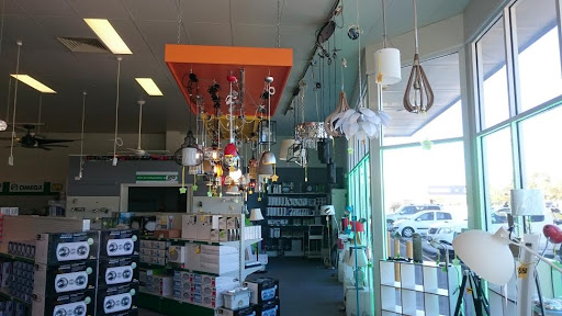 Kim's Electrical - Visual
