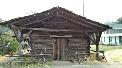 Kerbyville Museum