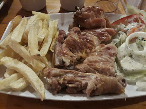 Pikas Resto-Grill Plaza Mayor 3