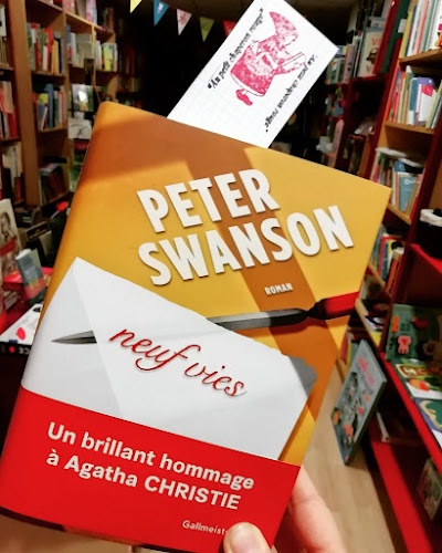 AU PETIT CHAPERON ROUGE