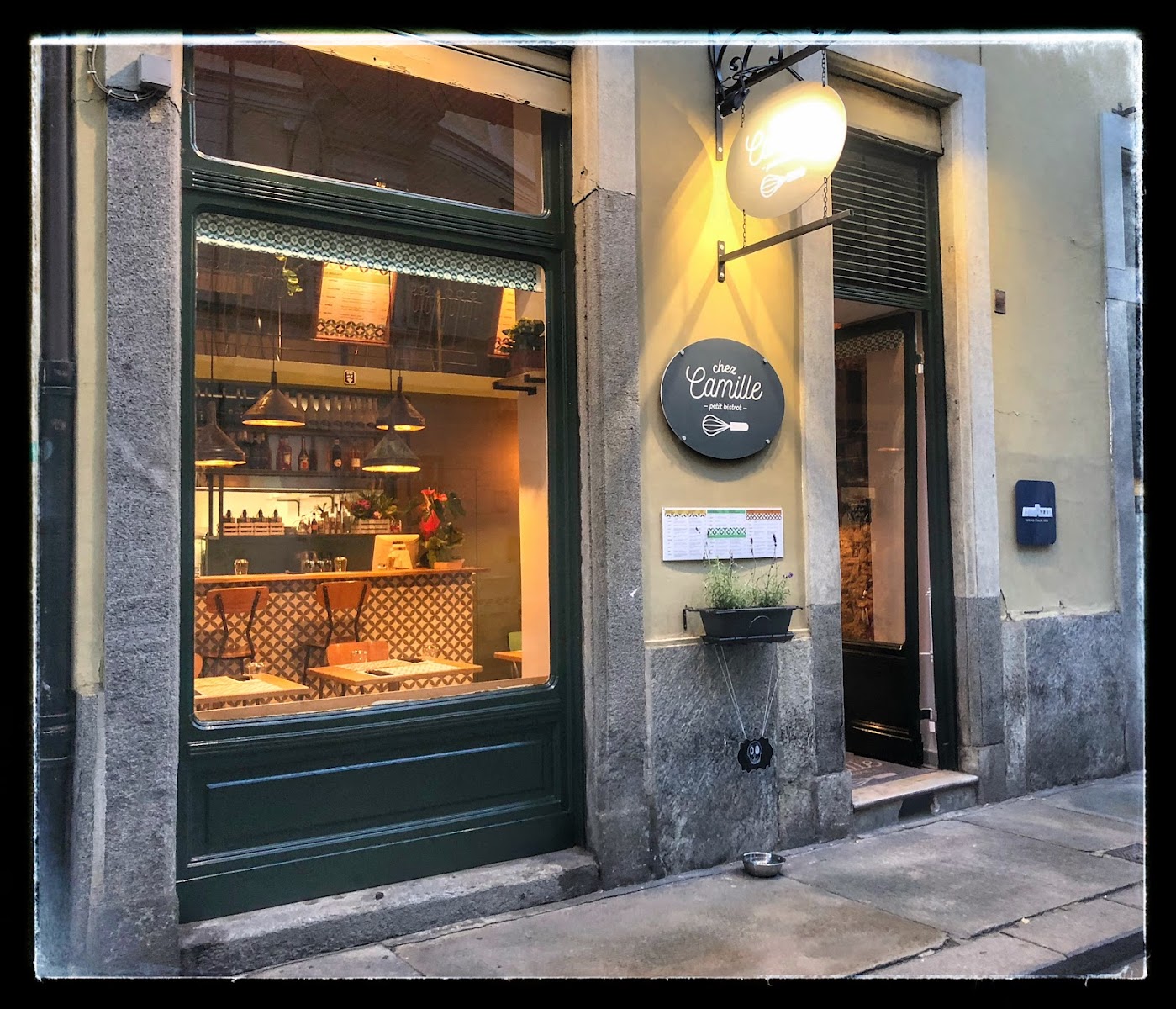 Chez Camille — photo 1