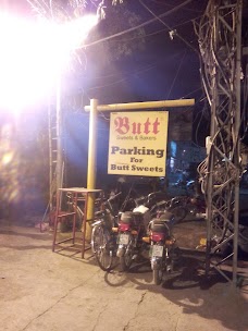 Butt Sweets and Bakers lahore