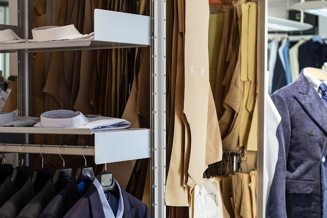 Reviews of Charlie Allen in London - Tailor