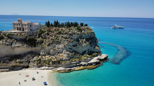 Le Vie della Perla - Viaggiare in Calabria - Thumbnail