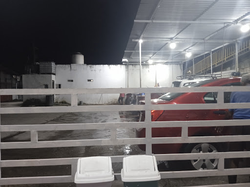 Lavadora de autos HUGO - Thumbnail