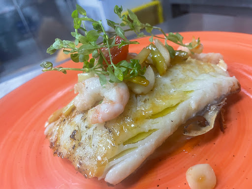 El Bife - Visual