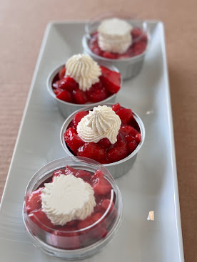 Elisa's Cake by the #Pound by null