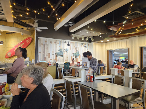 Stinger Ray's Tiki Bar and Lounge - Thumbnail