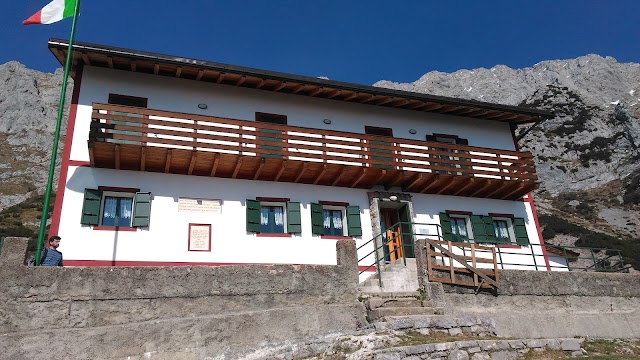 Rifugio Bietti-Buzzi