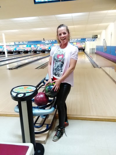 Photos of Auburn Bowl Inc