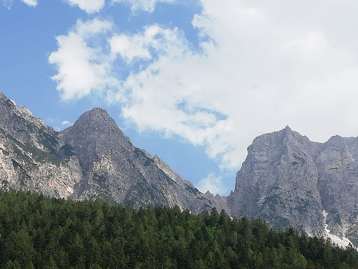 Errebi - Visual