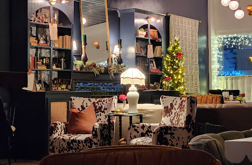 The Tipsy Mosquito Wine And Spirit Room Gallery - United States