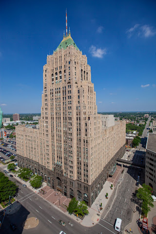 Fisher Building by null