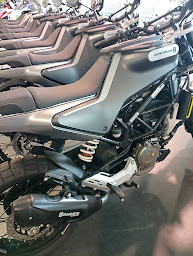 Photo n°3 de Move Racing Team à Limoges (Magasin de motos)