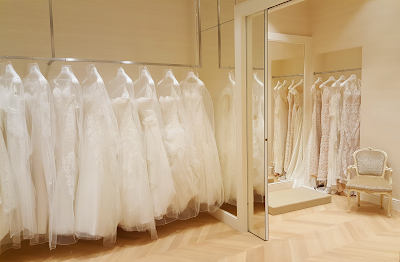 Photos of Wedding Dresses - Napoli Maison Magic