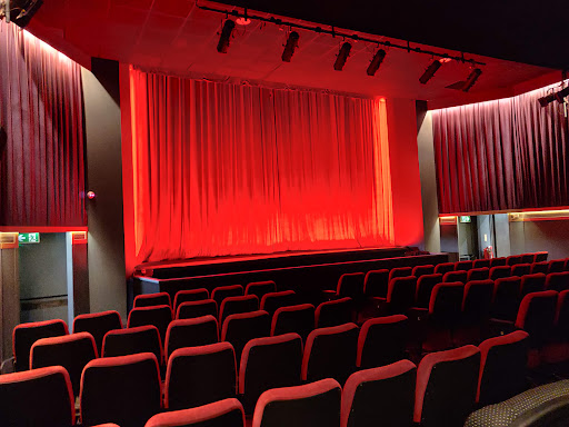 Scott Cinemas - Visual