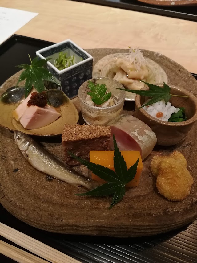 Fushikino