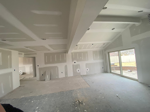 LAVISH PAINTING AND RESTORATION CO.