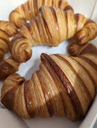 Photo n°3 de Maison Minvielle à Saint-Martin-de-Hinx (Pâtisserie)