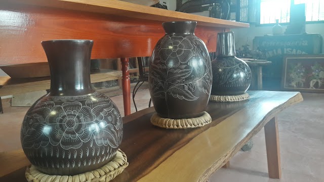GALERIA TRES PAJAROS