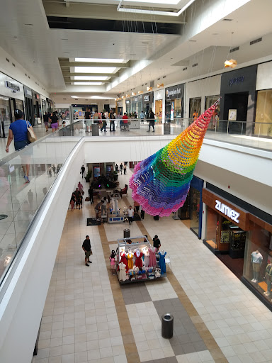 Fashion Outlets of Chicago - Thumbnail