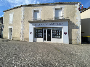 Photo n°1 de Agence Valois Immobilier - Vars / Brie / Champniers à La Boixe (Consultant immobilier)