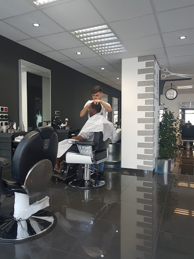 hairdresser Dana - Thumbnail