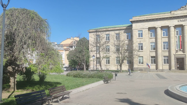 Opinii despre Съдебна палата în Русе - църква