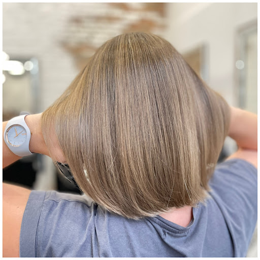 Szał Hair Studio - fryzjer damski Targówek - koloryzacja