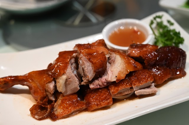 Harborview Restaurant & Bar