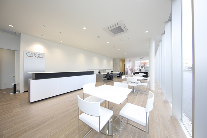 Audi Approved Automobile 岡山中央