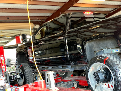 David's Tire Shop - Thumbnail
